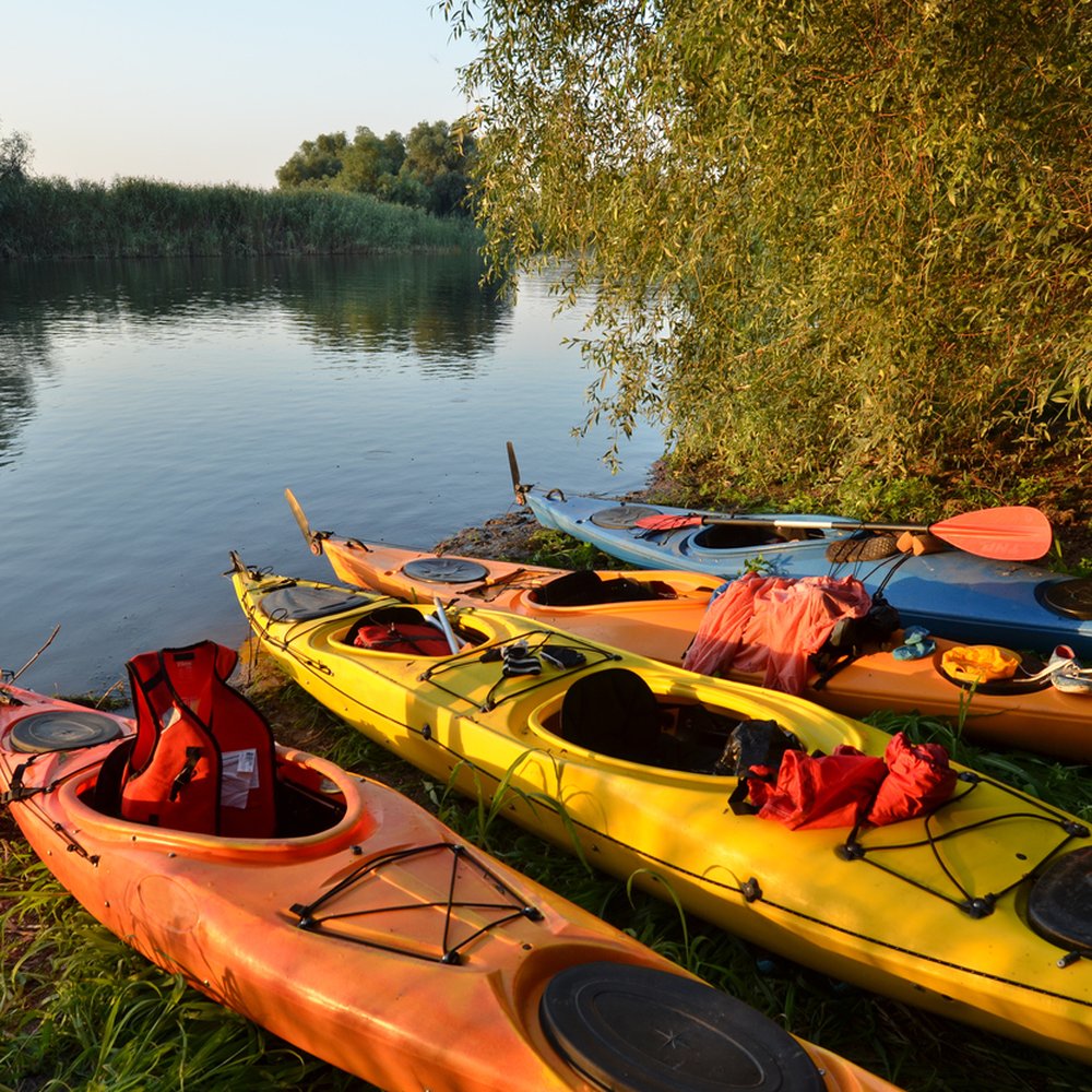 Kayaking at Lake Brandt