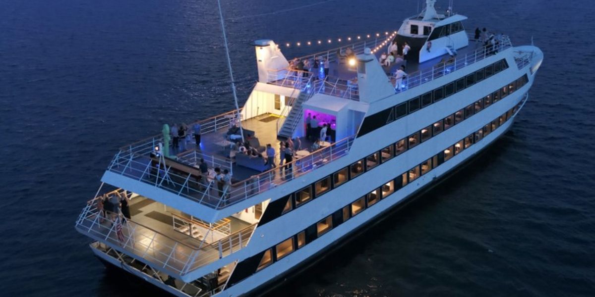 Potomac Riverboat Cruise