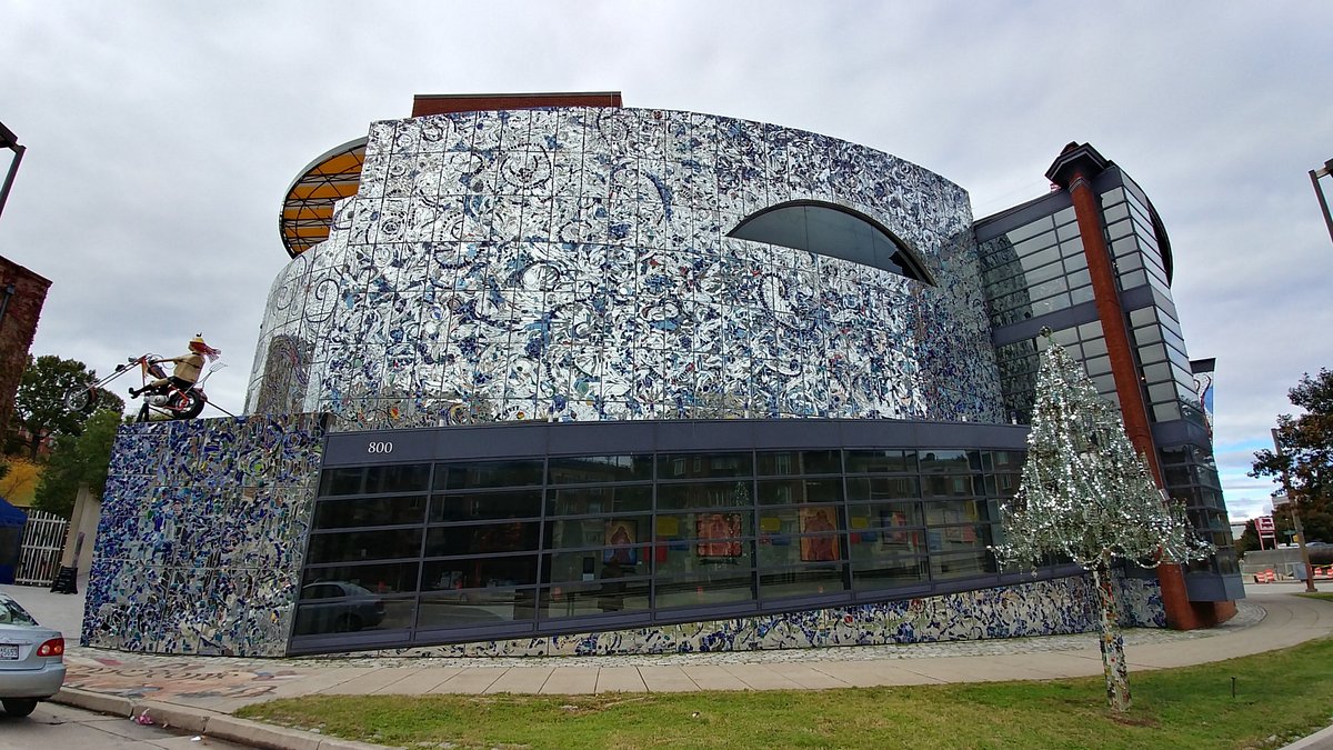 Art Tour and Sculpture Walk