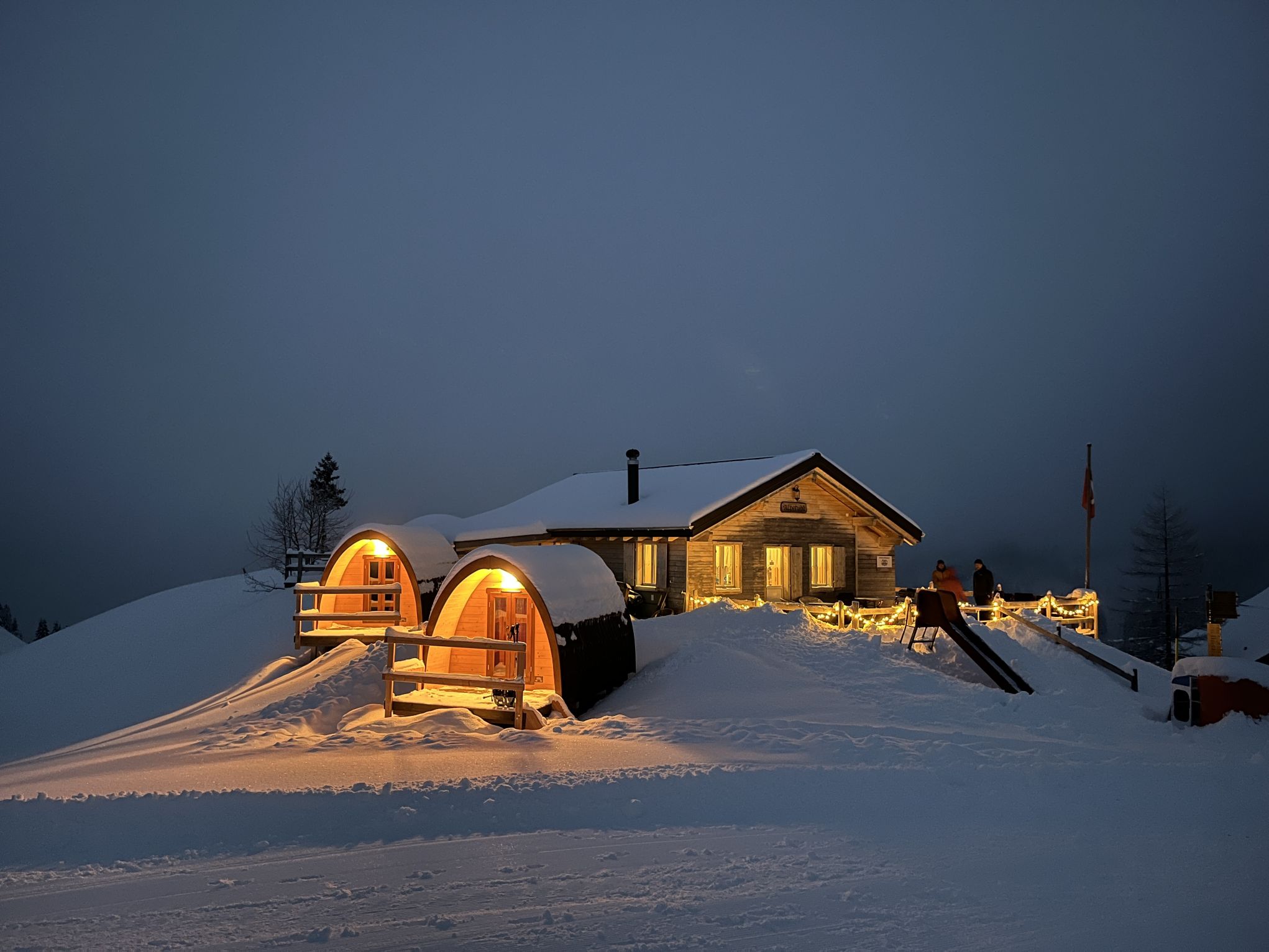 Snowshoeing and Fondue Evening