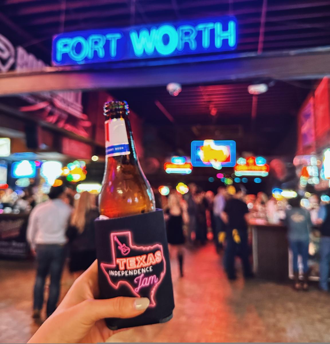 Billy Bob’s Texas Honky Tonk Experience